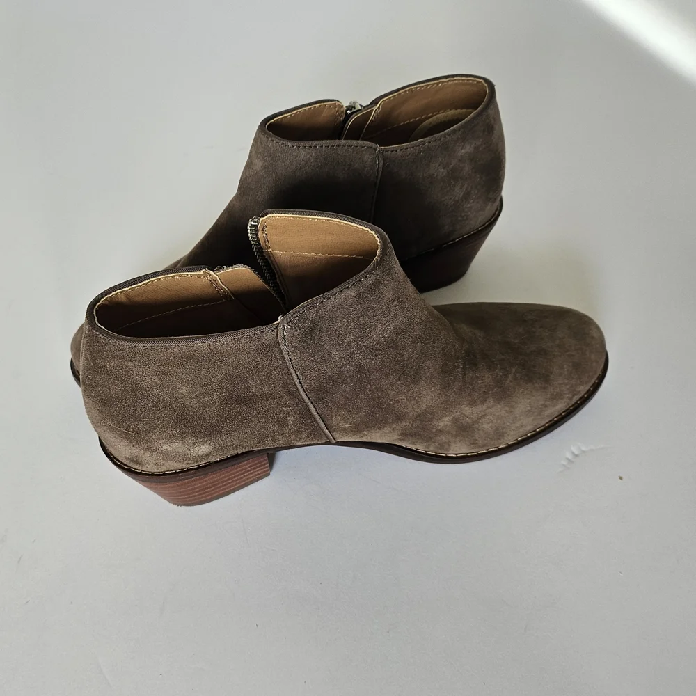 VIONIC Joy Serena Women's Suede Ankle Boots US Size 6